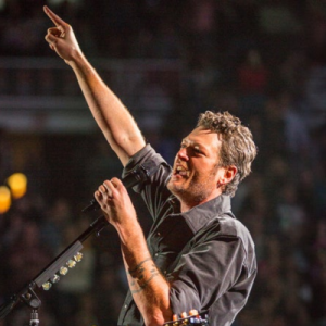 Blake Shelton at TD Garden in Boston